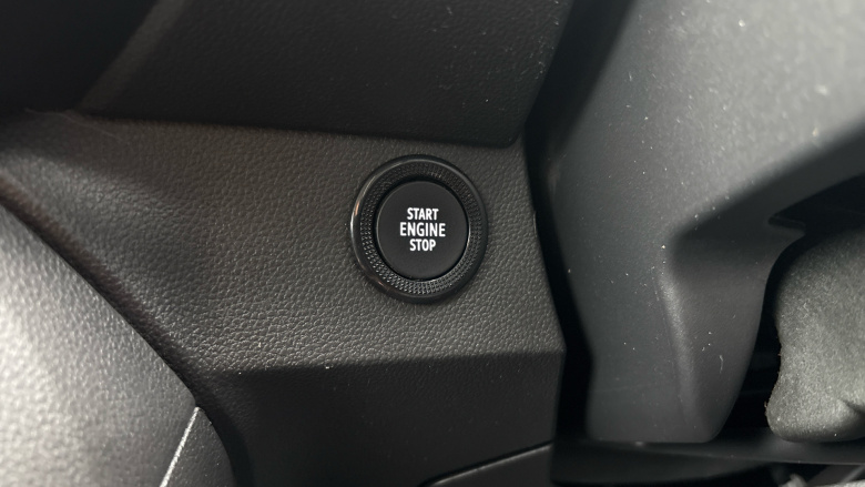 Dacia Jogger 1.0 TCe Extreme SE 5dr Petrol Estate